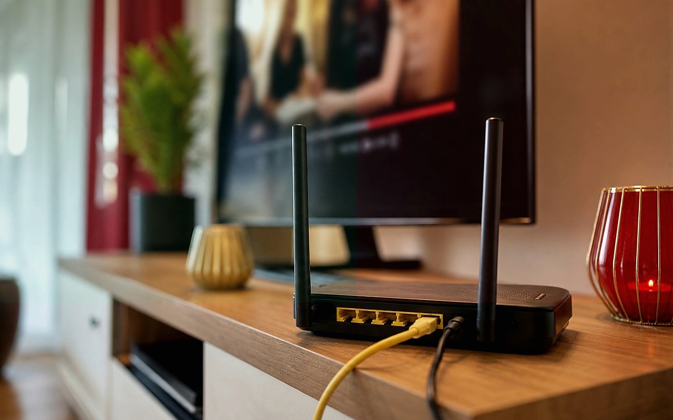 Router e Ethernet para uma ligação IPTV estável